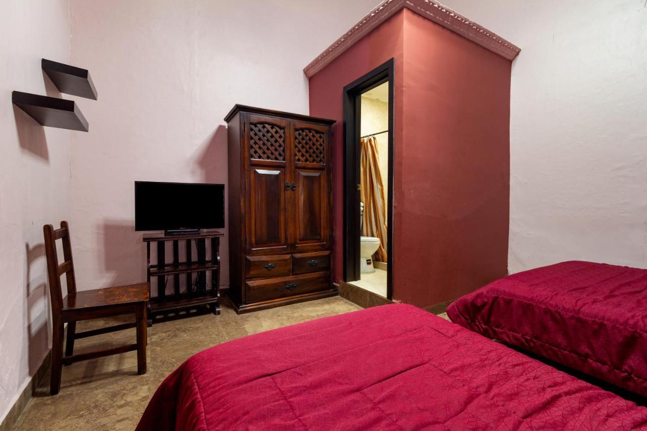 Hotel Majestic 1 Κουένκα Εξωτερικό φωτογραφία