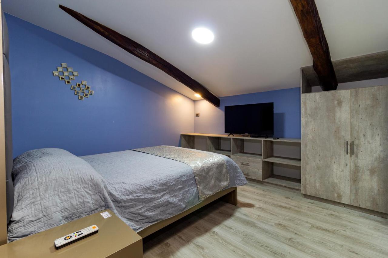 Hotel Majestic 1 Κουένκα Εξωτερικό φωτογραφία